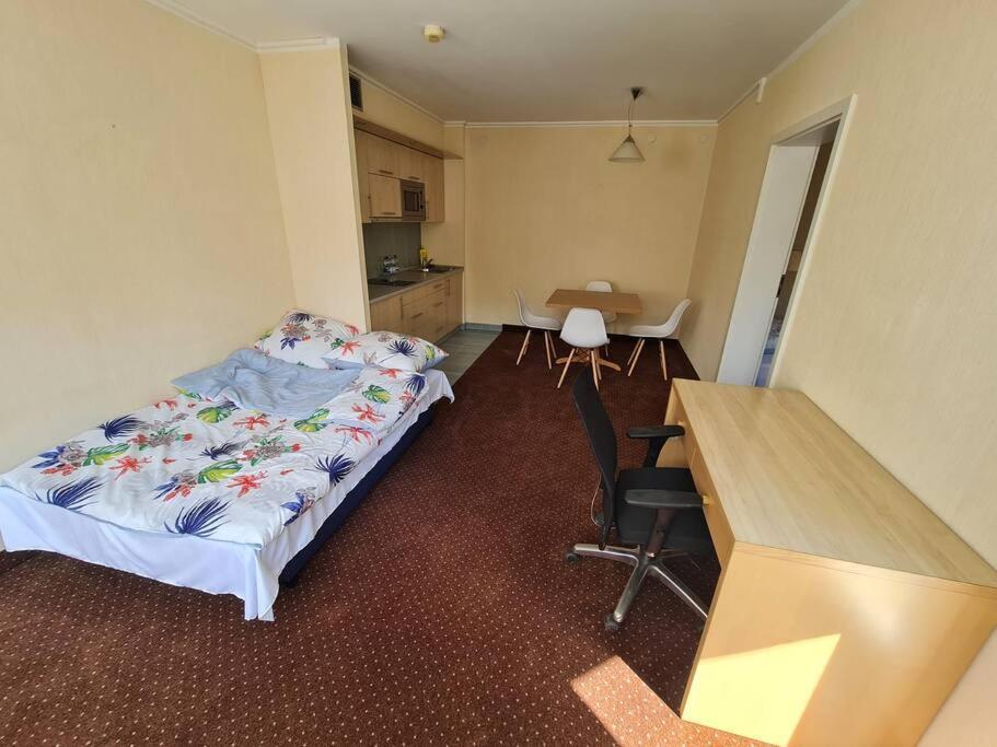 10Q - Z6 Apartment 201 Варшава Экстерьер фото